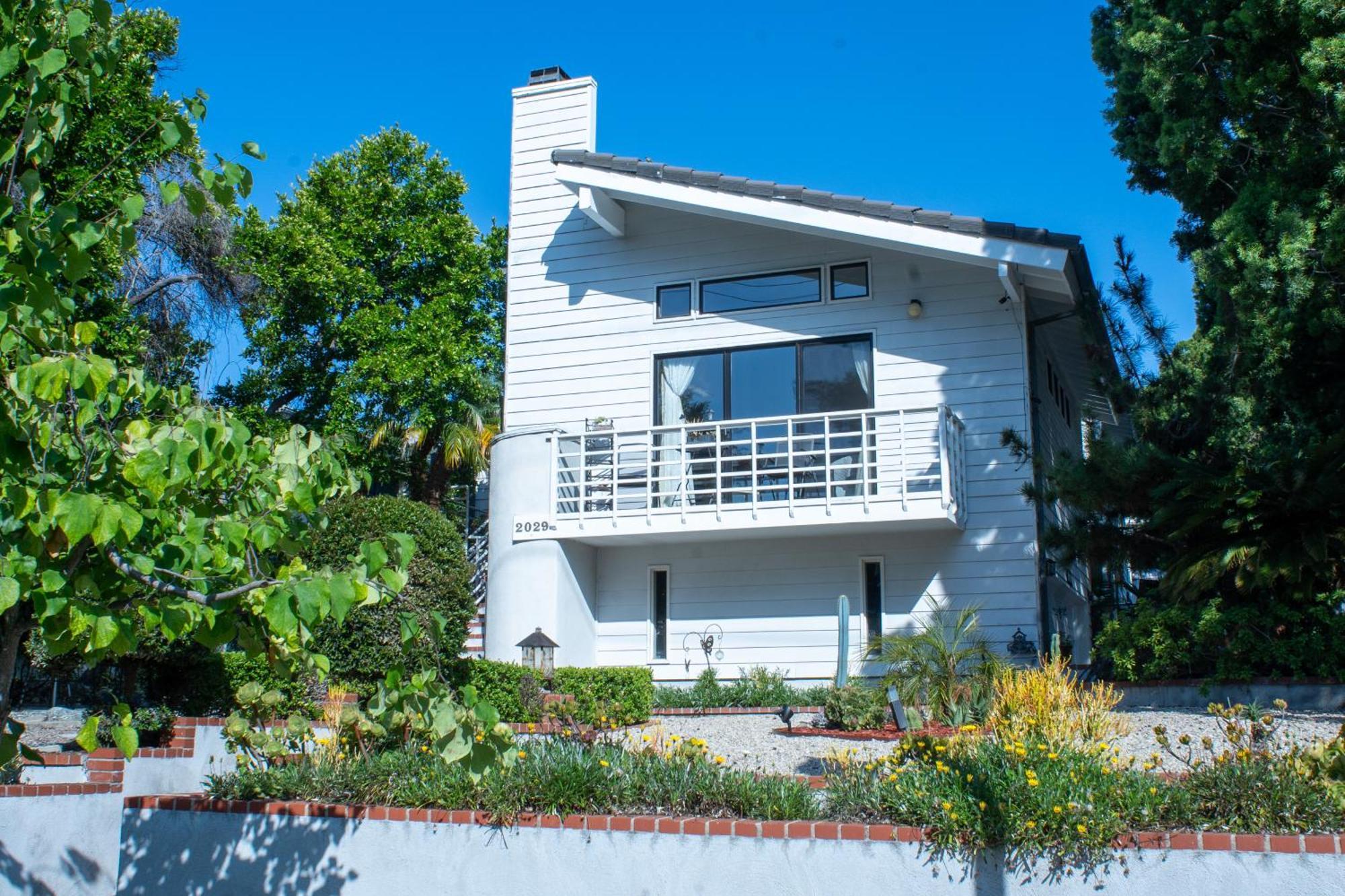 Large Luxury Studio With View In Санта Моника Екстериор снимка